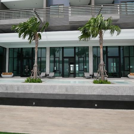 Aeras - The Ultimate Beachfront Experience Jomtien Beach Zewnętrze zdjęcie