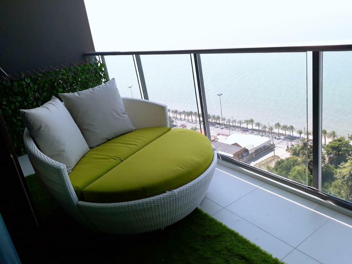 Aeras - The Ultimate Beachfront Experience Jomtien Beach Zewnętrze zdjęcie