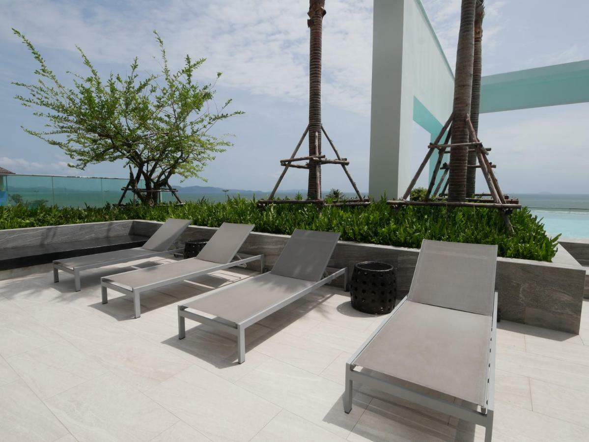 Aeras - The Ultimate Beachfront Experience Jomtien Beach Zewnętrze zdjęcie