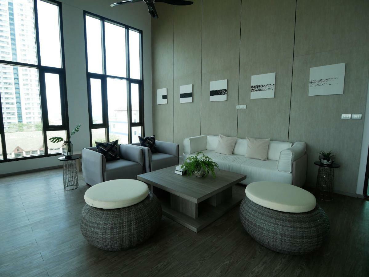 Aeras - The Ultimate Beachfront Experience Jomtien Beach Zewnętrze zdjęcie